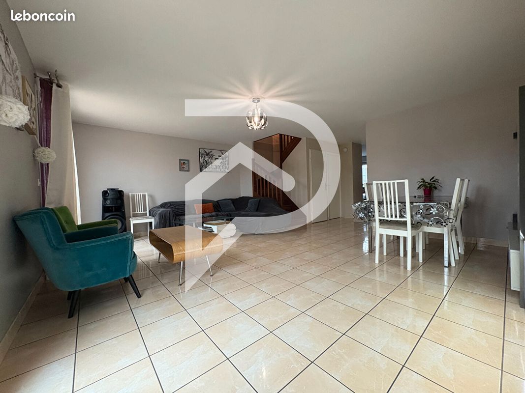 3 Schlafzimmer Haus in Limeil-Brevannes, France, Nr. 175848