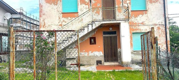 5 rooms House in Campli, Italy No. 177757 4