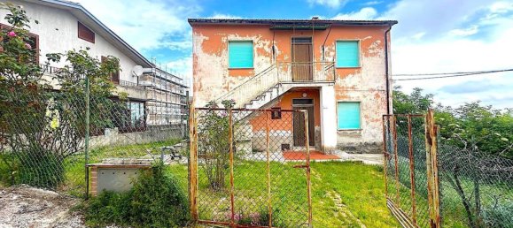 5 rooms House in Campli, Italy No. 177757 6