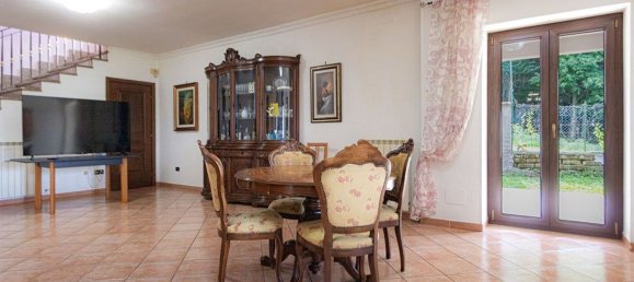 7 rooms Villa in San Cesareo, Italy No. 129383 16