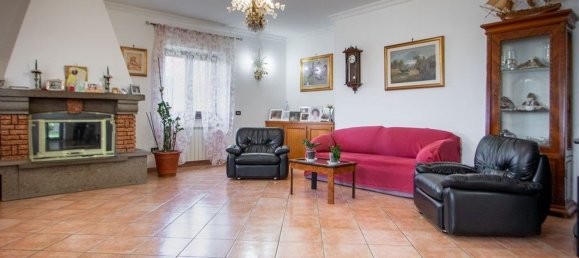 7 rooms Villa in San Cesareo, Italy No. 129383 11