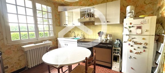 2 bedrooms House in Houdan, France No. 296052 6