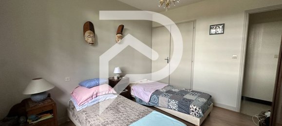 2 bedrooms House in Houdan, France No. 296052 10