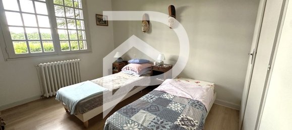 2 bedrooms House in Houdan, France No. 296052 9