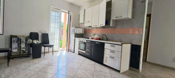 4 rooms House in Giffoni Valle Piana, Italy No. 294543 5