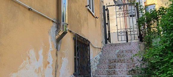 4 rooms House in Giffoni Valle Piana, Italy No. 294543 24