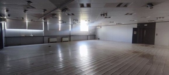5577m² Warehouse in Carnago, Italy No. 259814 24