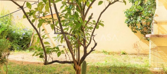 Квартира с 2 комнатами в Монтесильвано, Италия № 27651 7