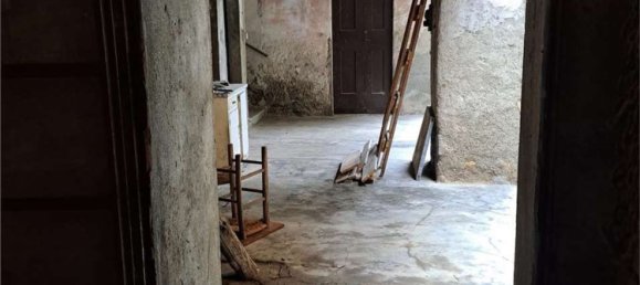 Casa de 3 divisões em Erba, Italy N.º 178596 9