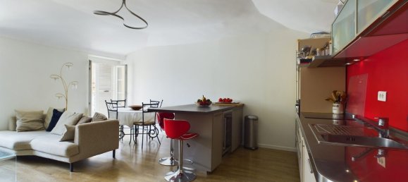 Квартира с 3 спальнями в Бастия, Франция № 273085 2