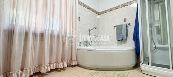 5 rooms Villa in Mazzè, Italy No. 372843 2