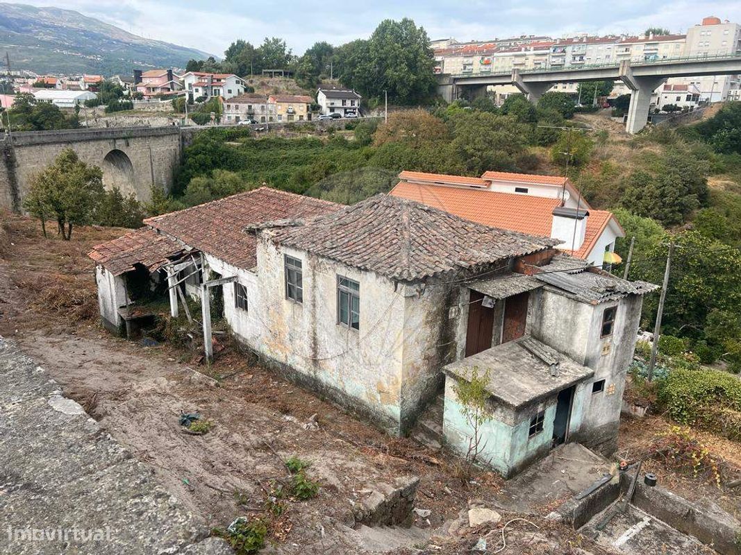 Дом с 3 спальнями в Вила Реал, Португалия № 184326