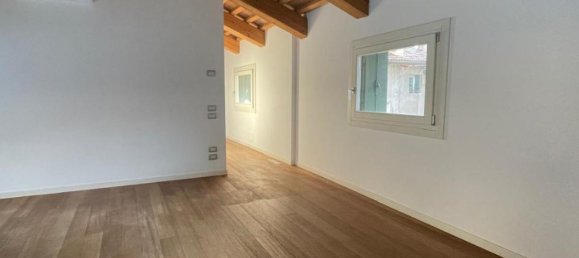 Пентхаус с 4 комнатами в Виченца, Италия № 233035 57