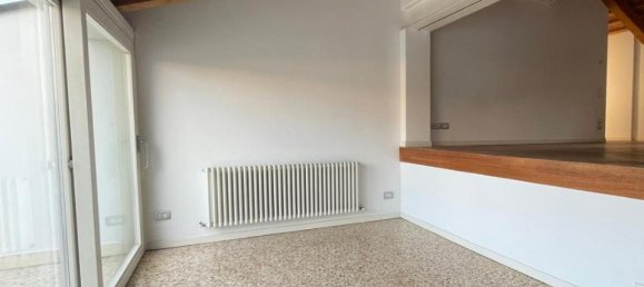 Пентхаус с 4 комнатами в Виченца, Италия № 233035 4