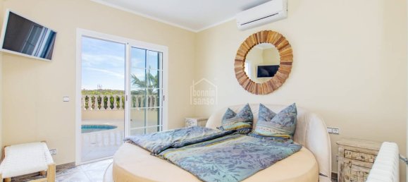 4 bedrooms Villa in Mahon, Spain No. 10534 6