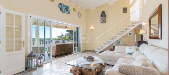 4 bedrooms Villa in Mahon, Spain No. 10534 4