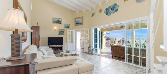 4 bedrooms Villa in Mahon, Spain No. 10534 2