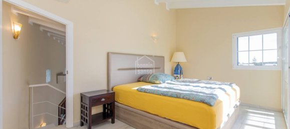 4 bedrooms Villa in Mahon, Spain No. 10534 12