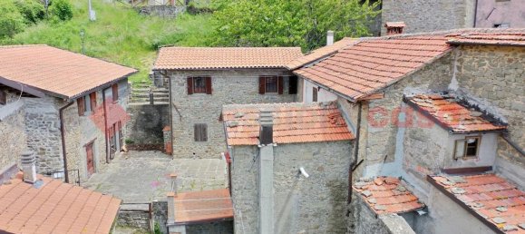 Casa de 6 habitaciónes en Sillano Giuncugnano, Italy No. 161974 36