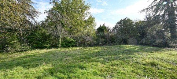 Land in Pollionnay, France No. 80251 9