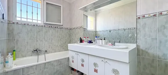 3 bedrooms House in Roquebrune-sur-Argens, France No. 345310 6