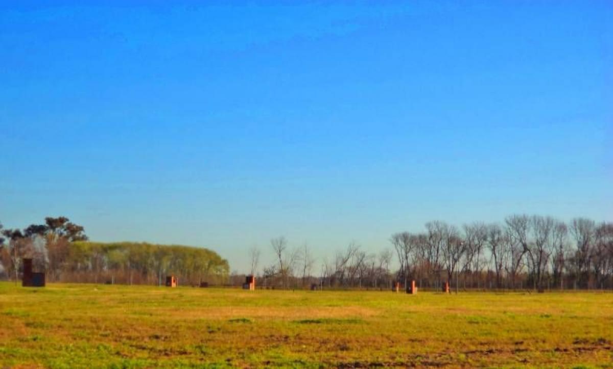  Land in Escobar, Argentina No. 50162