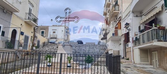 Квартира с 2 спальнями в Вьесте, Италия № 327970 33