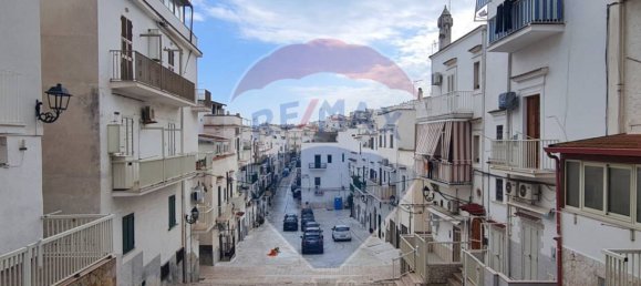 Квартира с 2 спальнями в Вьесте, Италия № 327970 32