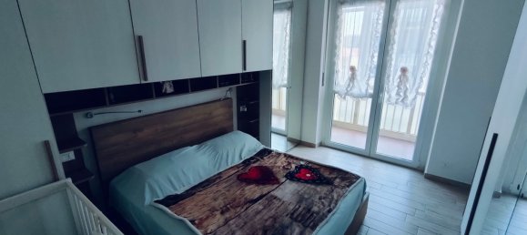 3 rooms Apartment in Turin, Italy No. 256220 6