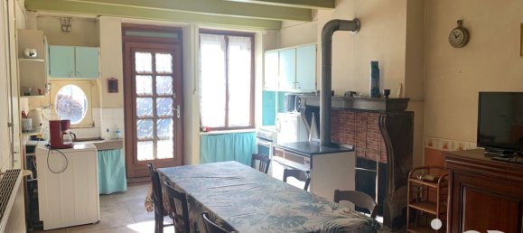 3 bedrooms House in Champsevraine, France No. 251375 3