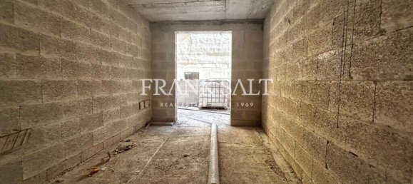 4 Schlafzimmer Maisonette-Wohnung in Manikata, Malta, Nr. 437 7