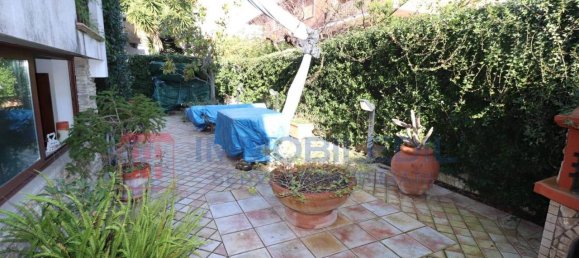 5 rooms Villa in Santa Marinella, Italy No. 39846 62