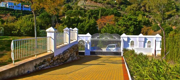 5 Schlafzimmer Villa in Marbella, Spain, Nr. 9910 6