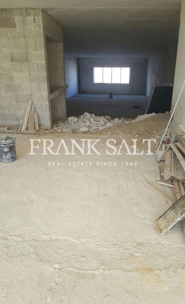 Офис 700м² в Корми, Мальта № 3976