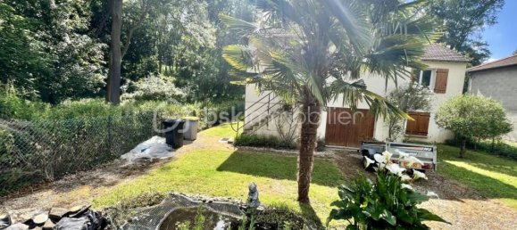 4 bedrooms House in Mortefontaine, France No. 66649 2