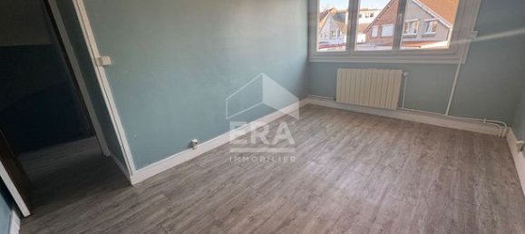 3 Schlafzimmer Haus in Calais, France, Nr. 309442 4