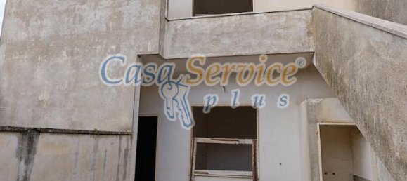 Квартира с 5 комнатами в Sannicola, Италия № 230781 48