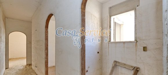 Квартира с 5 комнатами в Sannicola, Италия № 230781 28