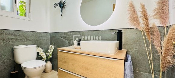 6 bedrooms House in Fuenlabrada, Spain No. 138592 18