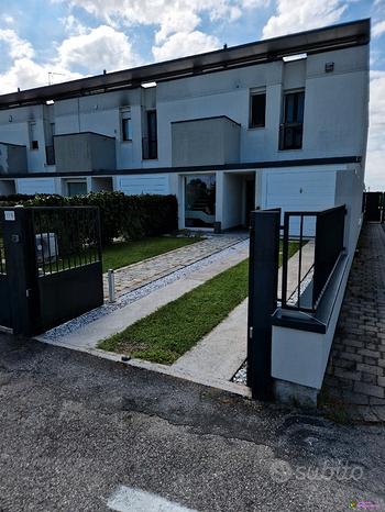 4 rooms Villa in Treviso, Italy No. 276914