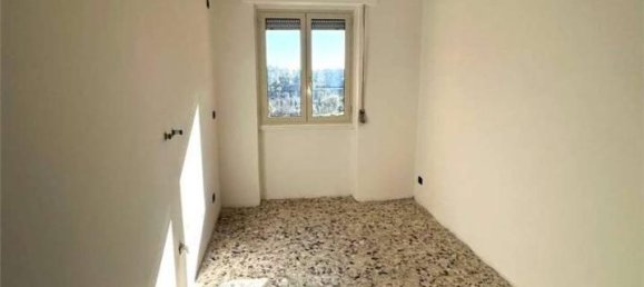 Apartamento de 2 divisões em Brindisi, Italy N.º 86854 3