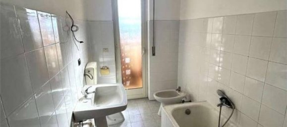 Apartamento de 2 divisões em Brindisi, Italy N.º 86854 7