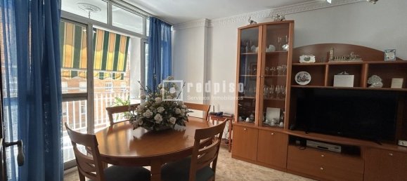 3 bedrooms Apartment in Malaga, Spain No. 144977 3