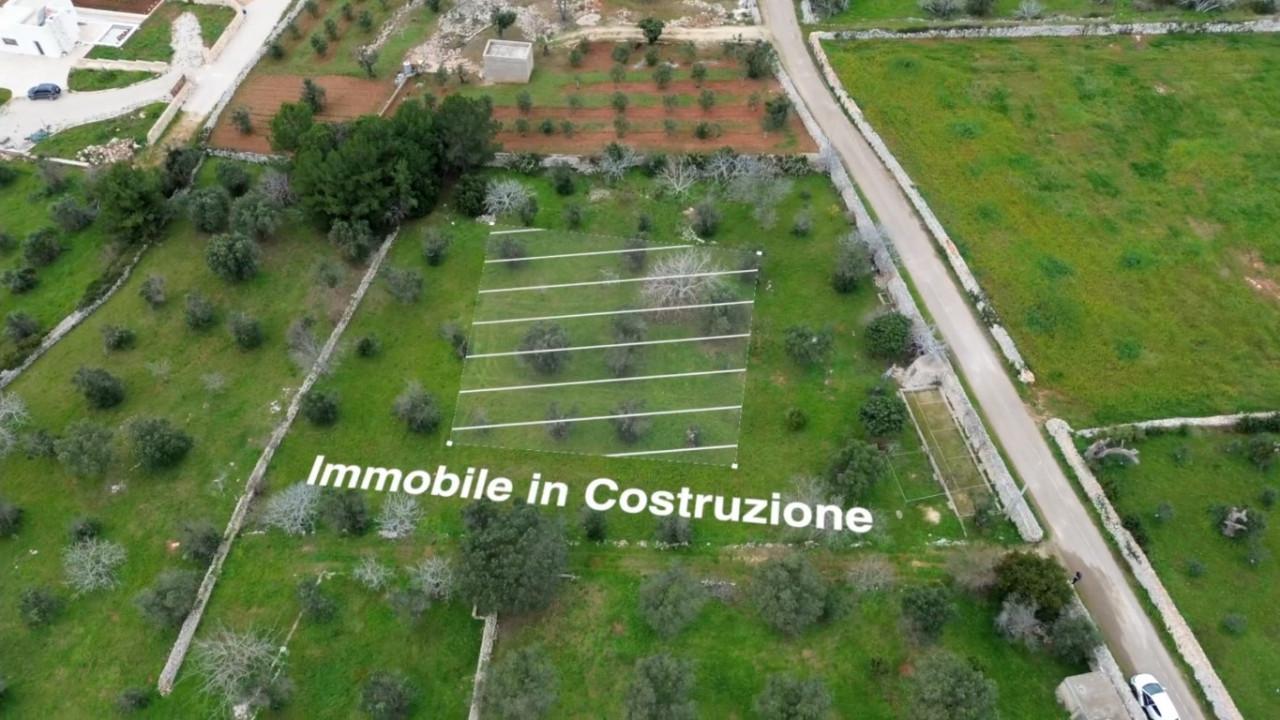 Terreno en Salve, Italy 8000 m² No. 232329
