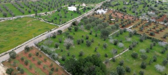 Terreno en Salve, Italy 8000 m² No. 232329 2