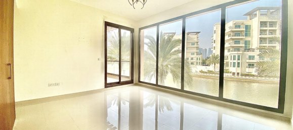 Таунхаус с 4 спальнями в Jumeirah Islands, ОАЭ № 16146 16