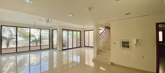 Таунхаус с 4 спальнями в Jumeirah Islands, ОАЭ № 16146 6