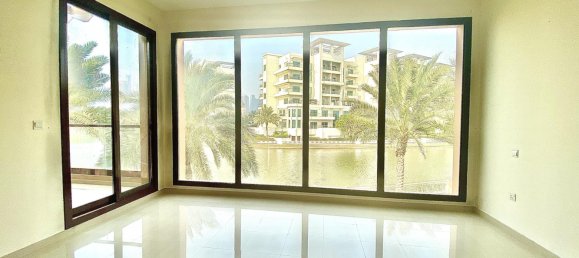 Таунхаус с 4 спальнями в Jumeirah Islands, ОАЭ № 16146 3