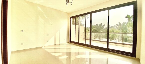 Таунхаус с 4 спальнями в Jumeirah Islands, ОАЭ № 16146 14