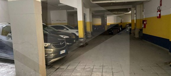 1 room Commercial property in Bari, Italy No. 22621 18